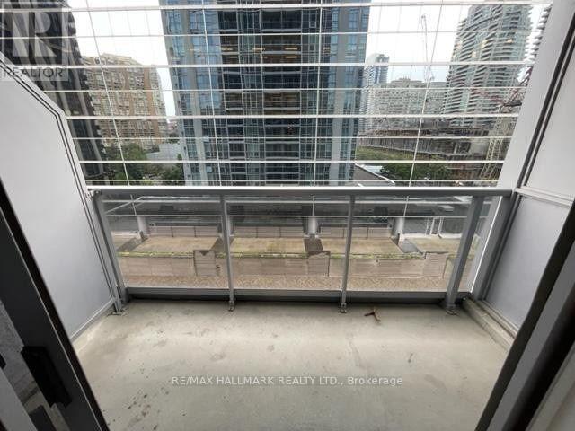 812 - 4978 Yonge Street, Toronto, Ontario  M2N 7G8 - Photo 8 - C12214342