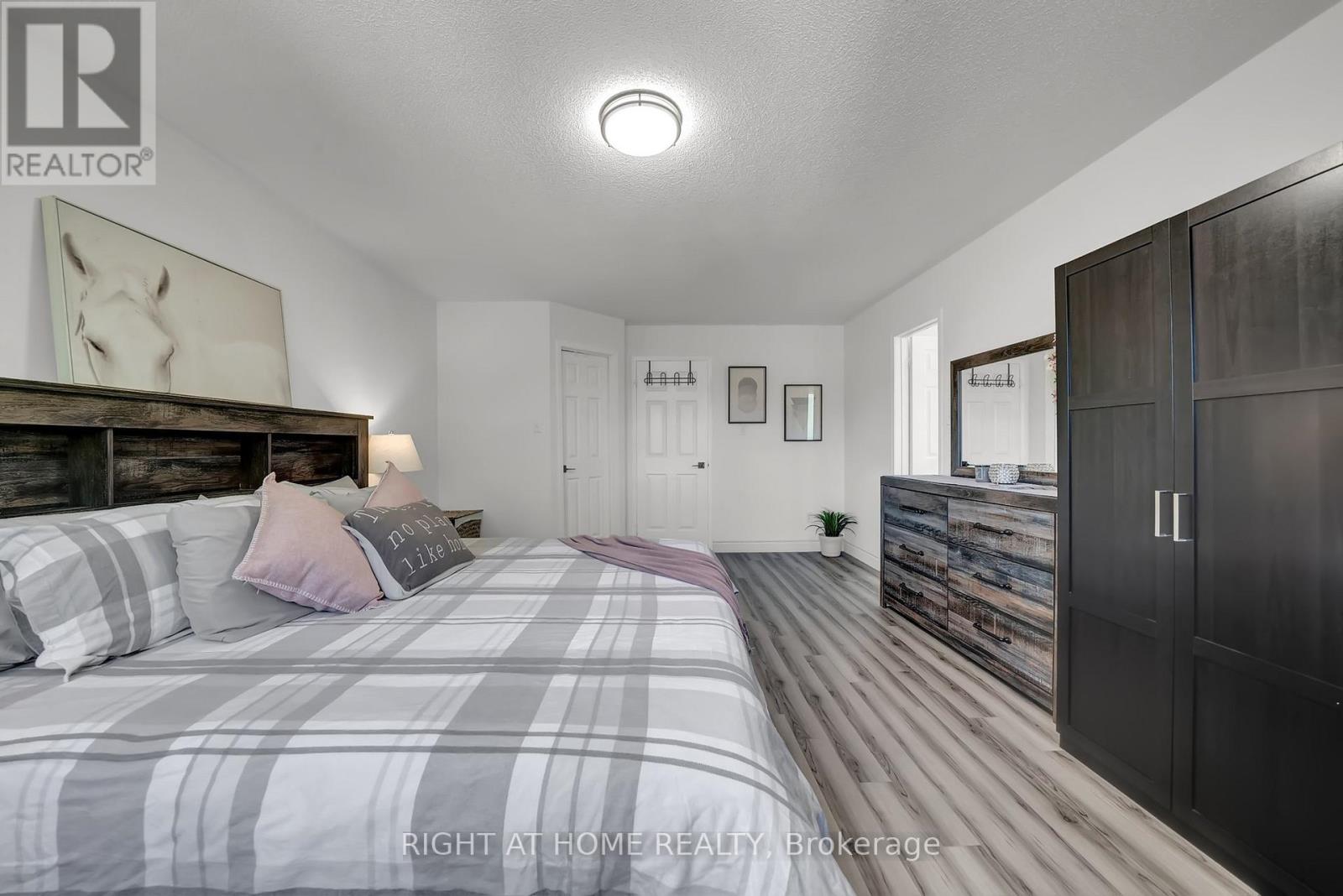 6 Beadle Drive, Ajax, Ontario  L1S 7N9 - Photo 18 - E12213341