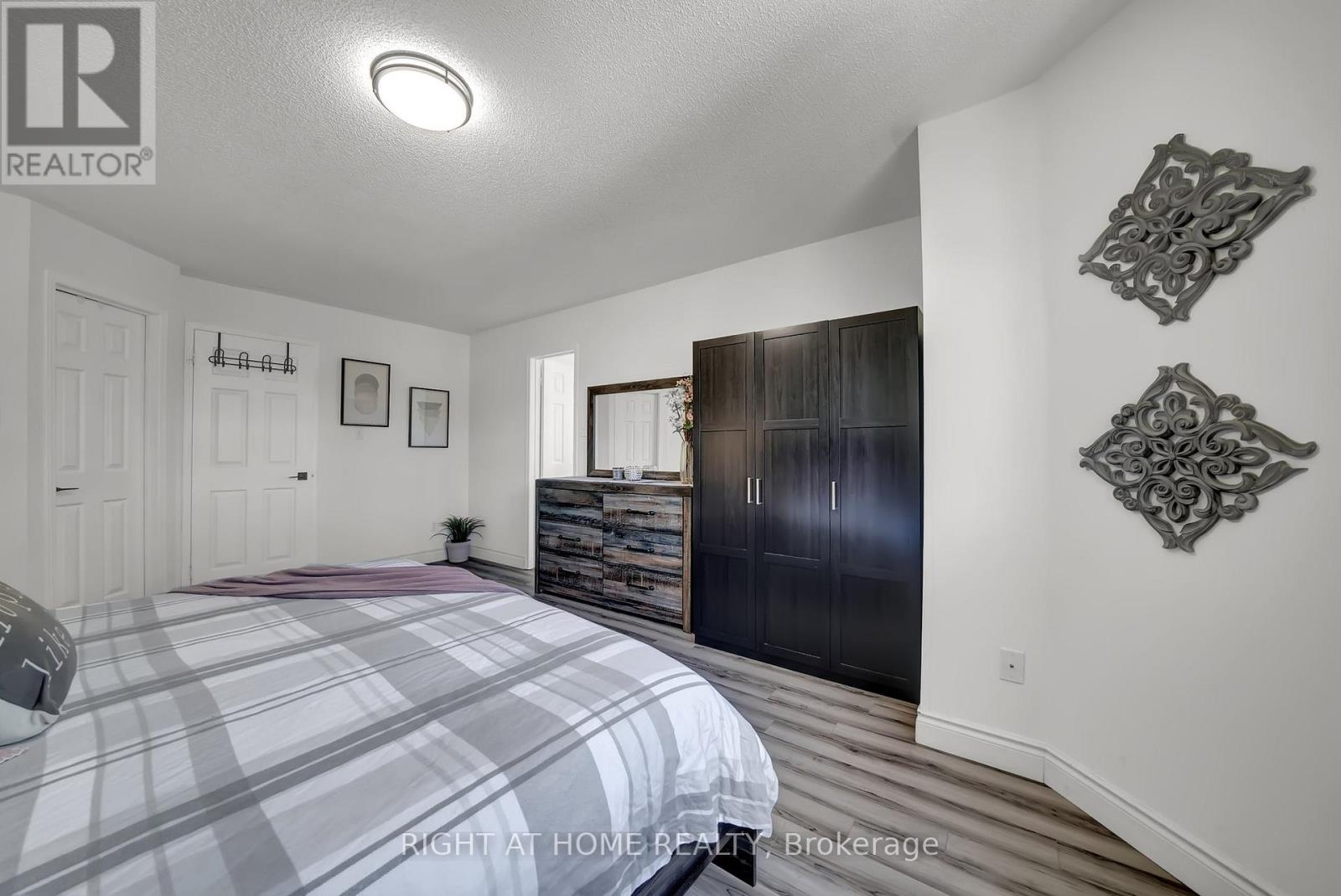 6 Beadle Drive, Ajax, Ontario  L1S 7N9 - Photo 17 - E12213341