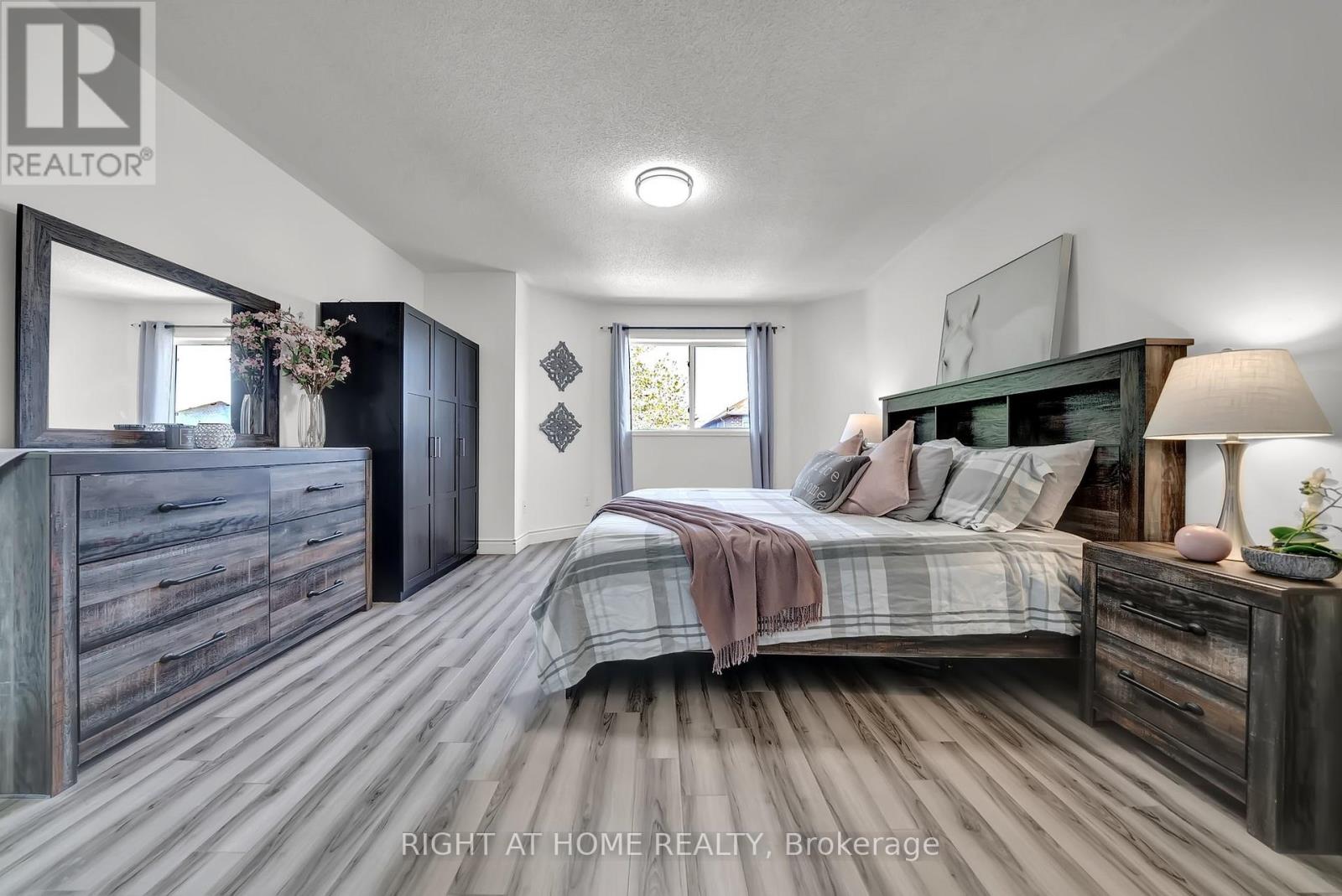 6 Beadle Drive, Ajax, Ontario  L1S 7N9 - Photo 19 - E12213341