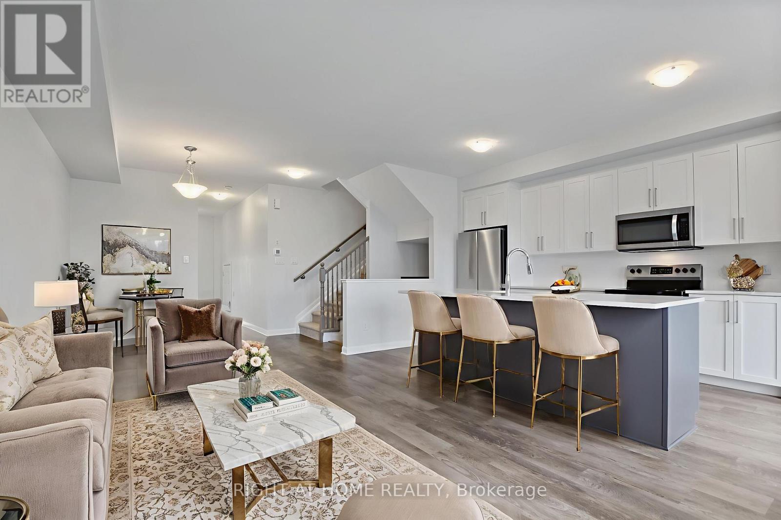 651 Hamsa Street, Ottawa, Ontario  K2J 0K6 - Photo 8 - X12134243