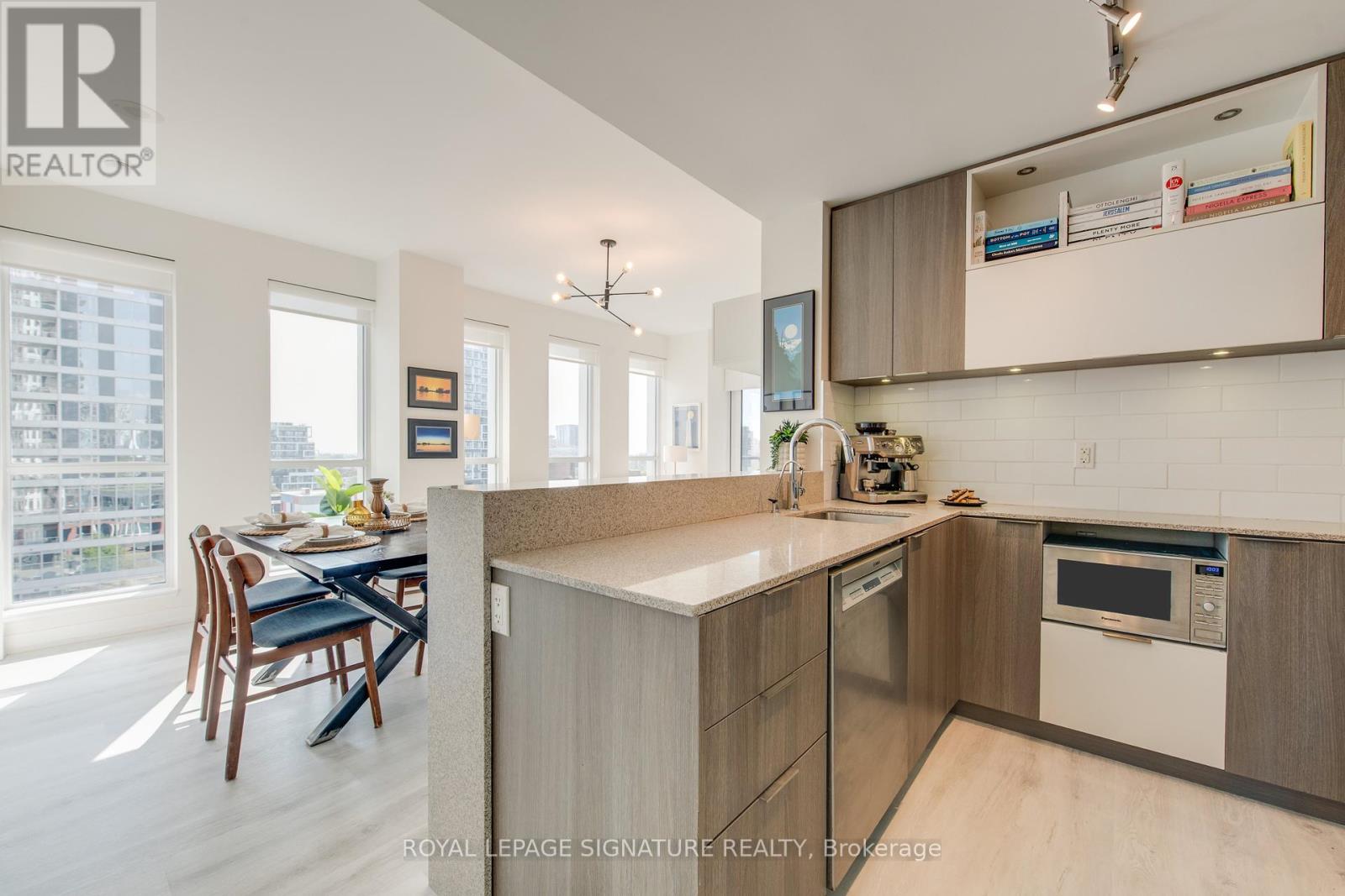902 - 170 Sumach Street, Toronto, Ontario  M5A 0C3 - Photo 6 - C12214537