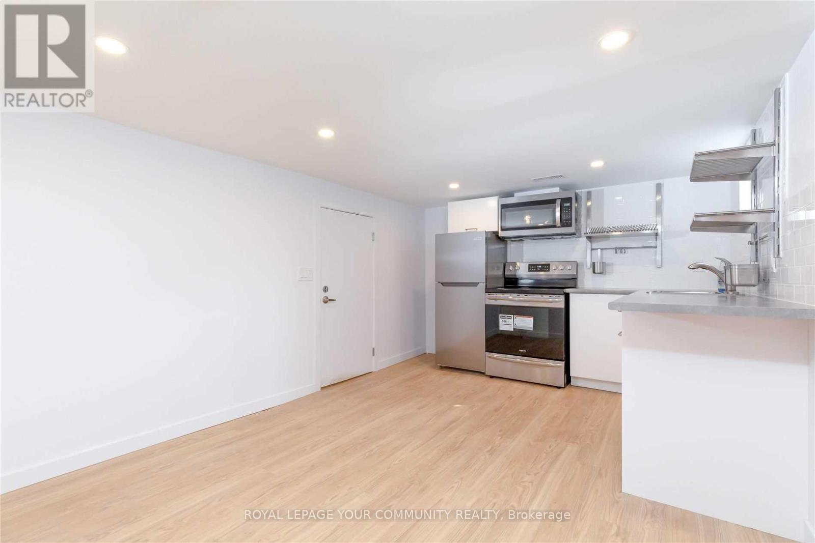 Lower - 1370 Woodbine Avenue, Toronto (East York), Ontario  M4C 4G5 - Photo 5 - E12214550