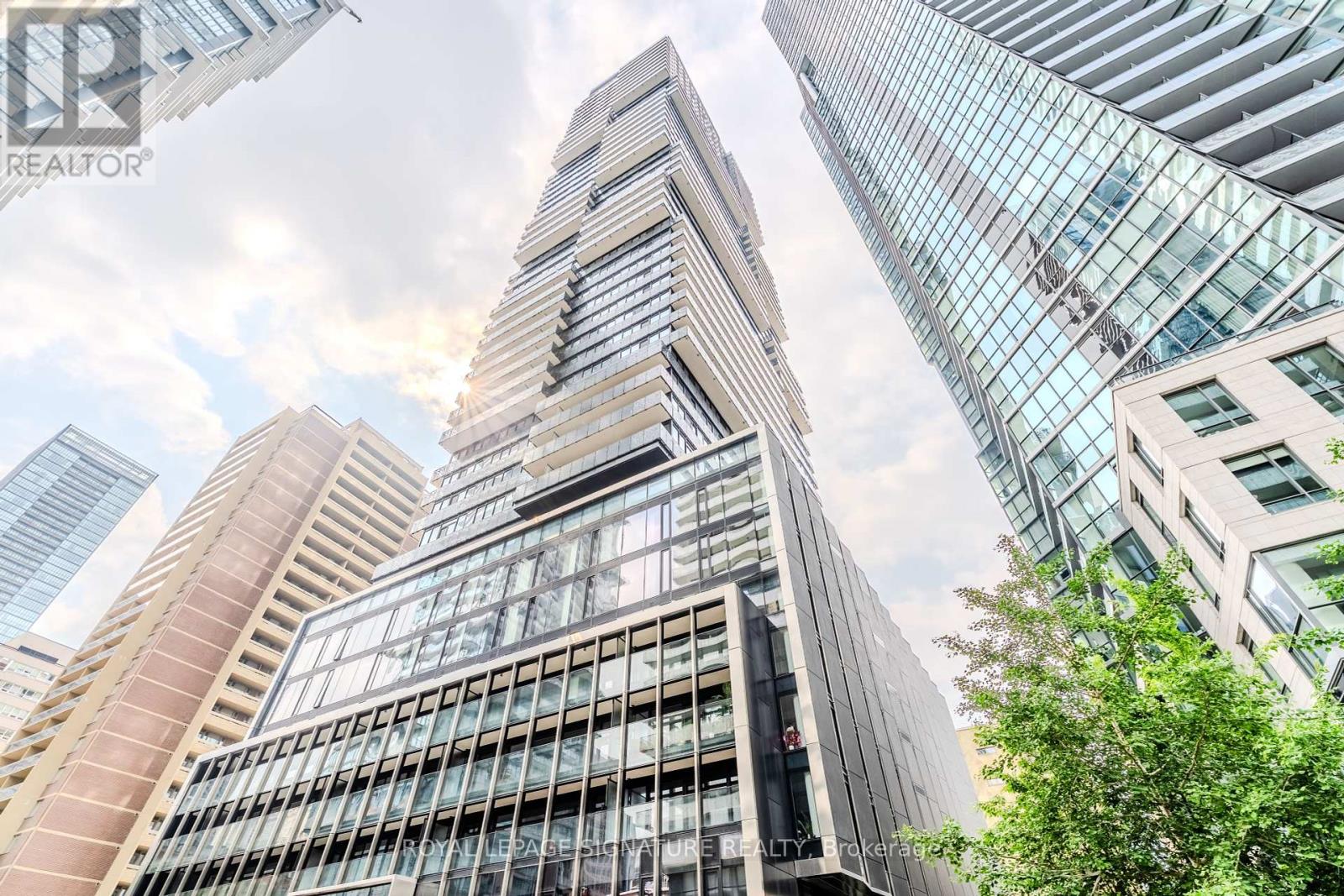 3702 - 55 CHARLES STREET E, Toronto, Ontario