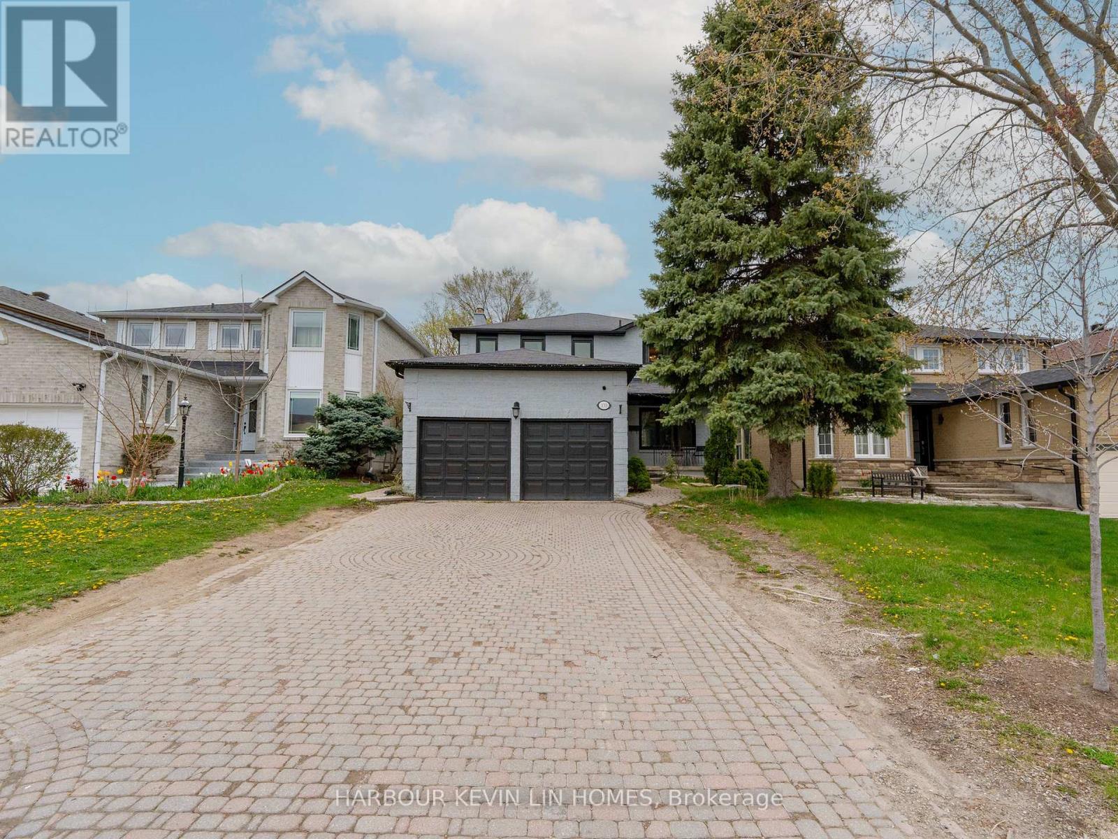 133 O'connor Crescent, Richmond Hill (North Richvale), Ontario  L4C 7R7 - Photo 2 - N12214536