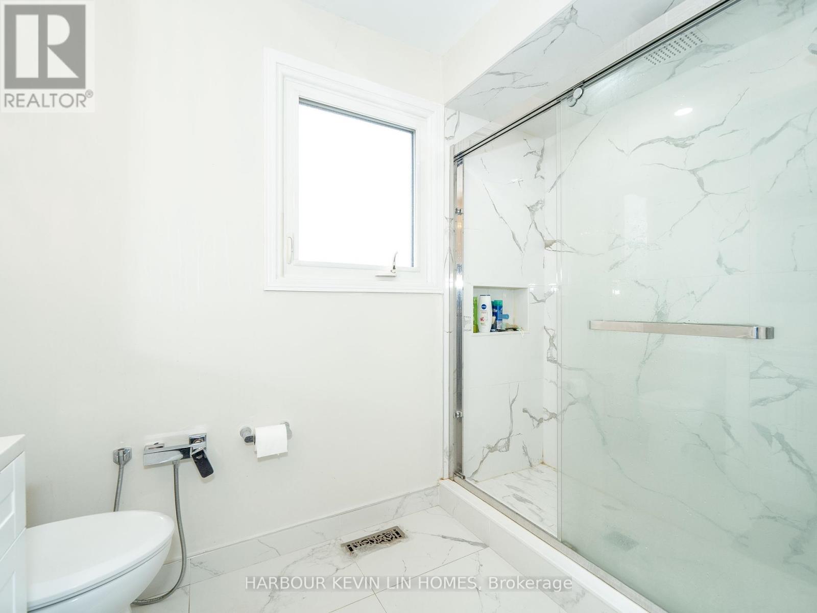 133 O'connor Crescent, Richmond Hill (North Richvale), Ontario  L4C 7R7 - Photo 26 - N12214536