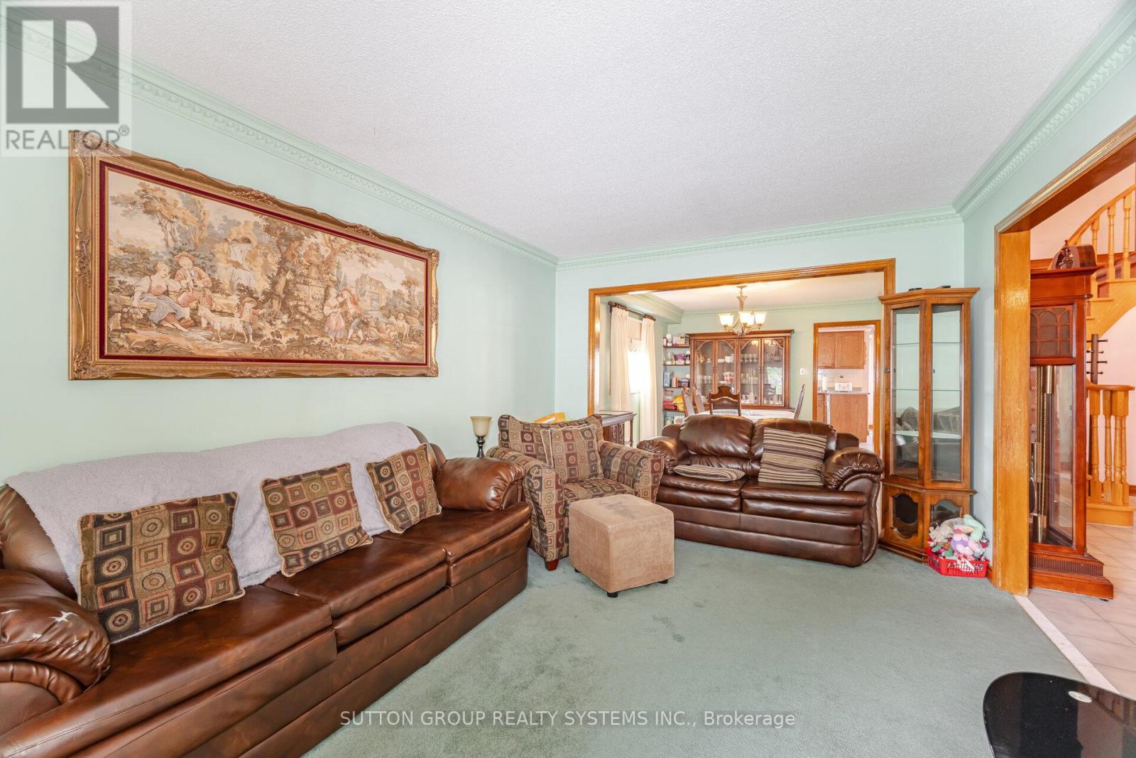 70 Amaretto Court, Vaughan (West Woodbridge), Ontario  L4L 6N1 - Photo 8 - N12214553