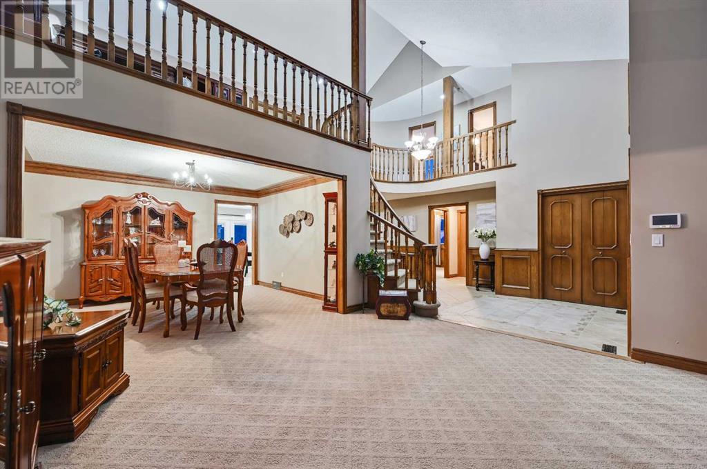 Property at 176 Canterville Drive SW image 4