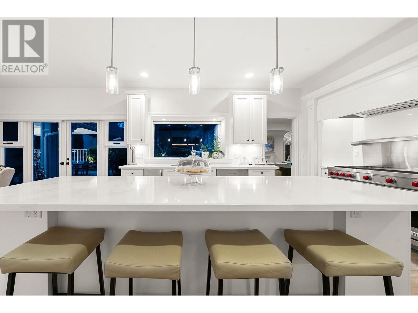4682 Decourcy Court, West Vancouver, British Columbia  V7W 3J5 - Photo 17 - R3003727
