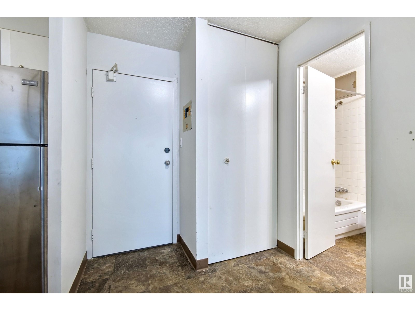 #511 10160 114 St Nw Nw, Edmonton, Alberta  T5K 2L2 - Photo 4 - E4441829