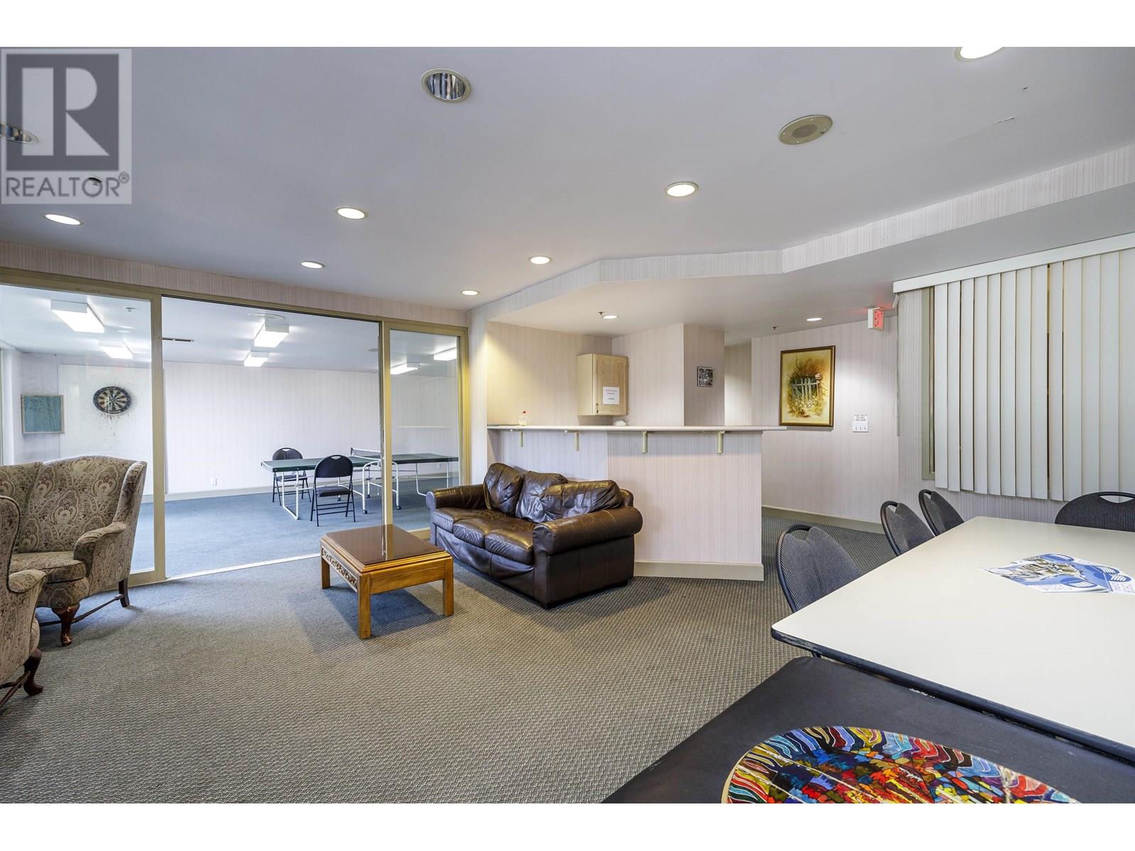 903 738 Farrow Street, Coquitlam, British Columbia  V3J 7V4 - Photo 8 - R2991454