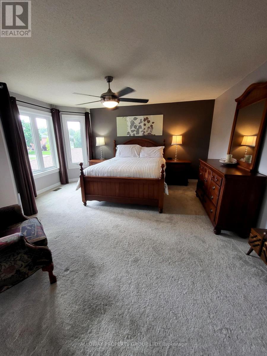 1619 Deerbrook Drive, Pickering (Liverpool), Ontario  L1V 5B8 - Photo 11 - E12212589