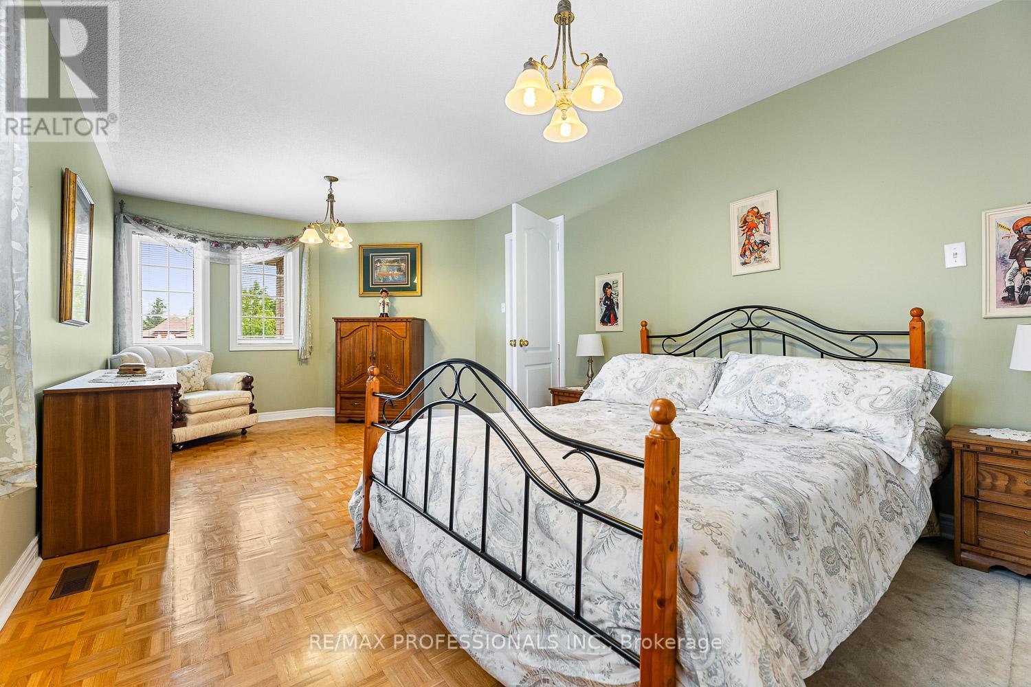 11 Riverwood Terrace, Caledon (Bolton East), Ontario  L7E 1S2 - Photo 21 - W12214555
