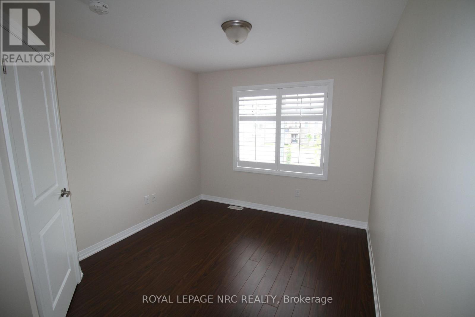 7 Oliana Way, Brampton, Ontario  L6Y 6G8 - Photo 16 - W12183391