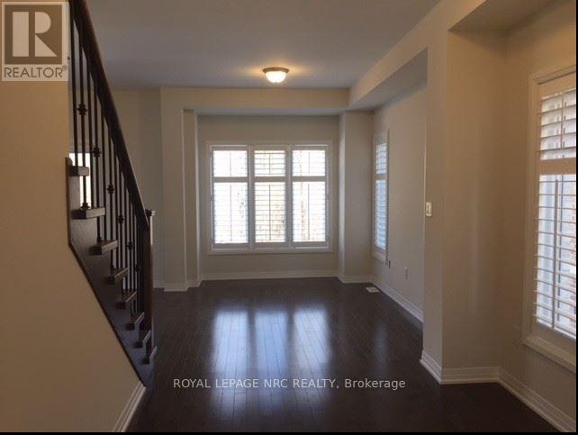 7 Oliana Way, Brampton, Ontario  L6Y 6G8 - Photo 5 - W12183391
