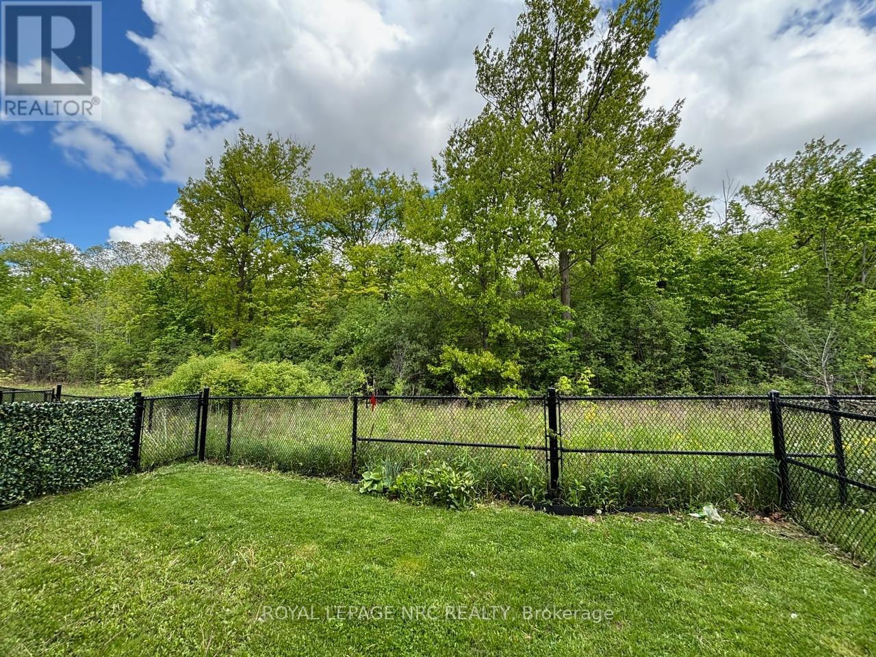 7 Oliana Way, Brampton, Ontario  L6Y 6G8 - Photo 27 - W12183391