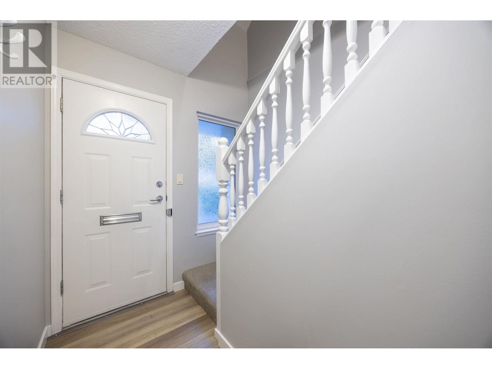 4713 46 Avenue, Delta, British Columbia  V4K 1N2 - Photo 9 - R3014693
