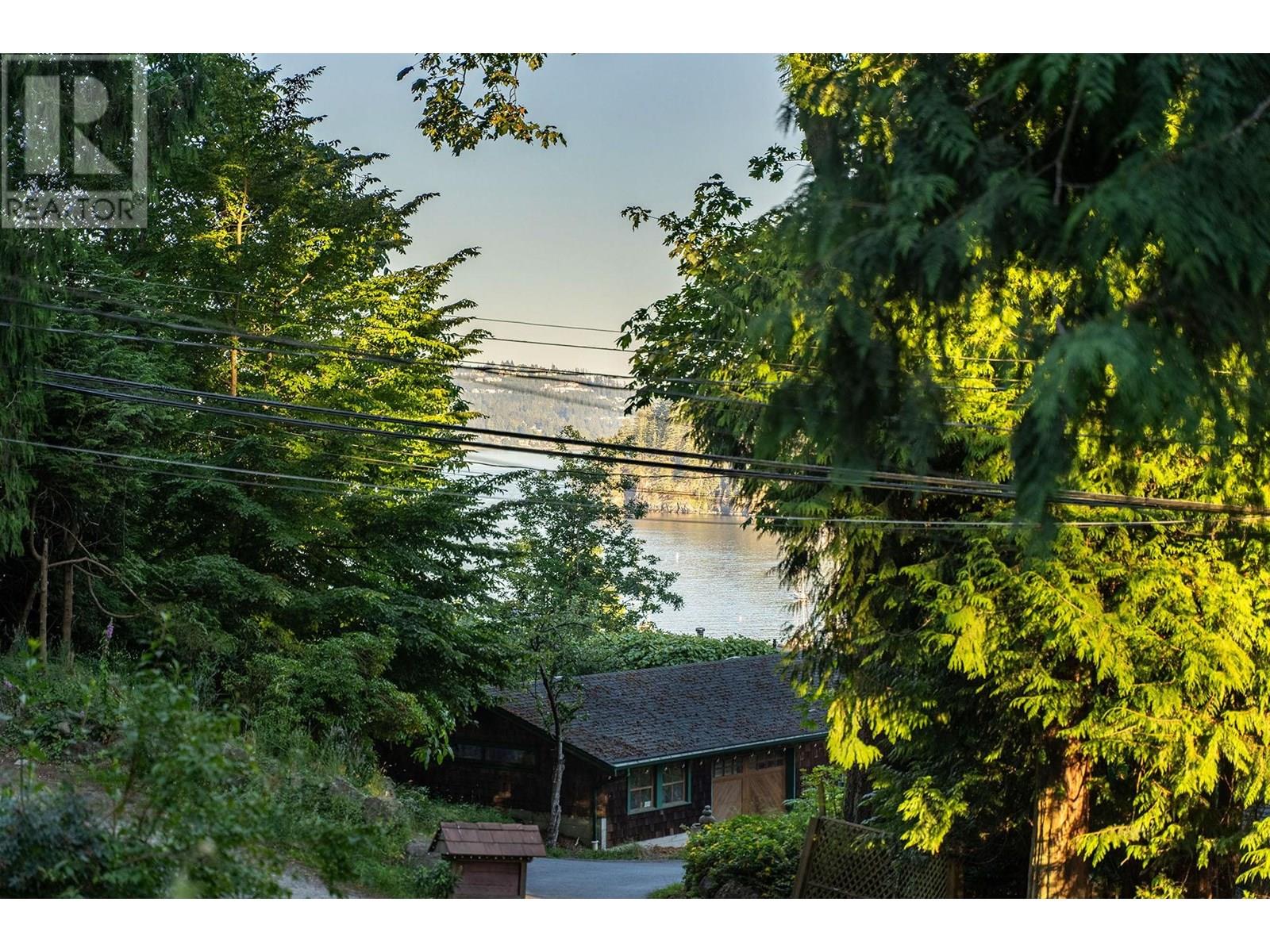 1142 Miller Road, Bowen Island, British Columbia  V0N 1G1 - Photo 2 - R3014698