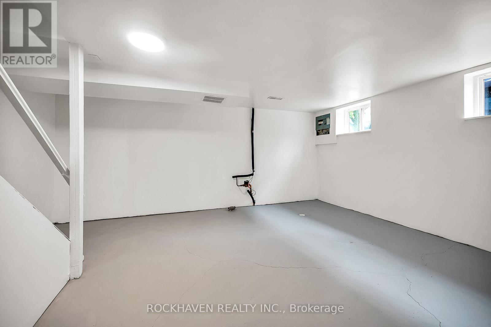 488 Upper Kenilworth Avenue, Hamilton (Huntington), Ontario  L8T 4G8 - Photo 20 - X12214551