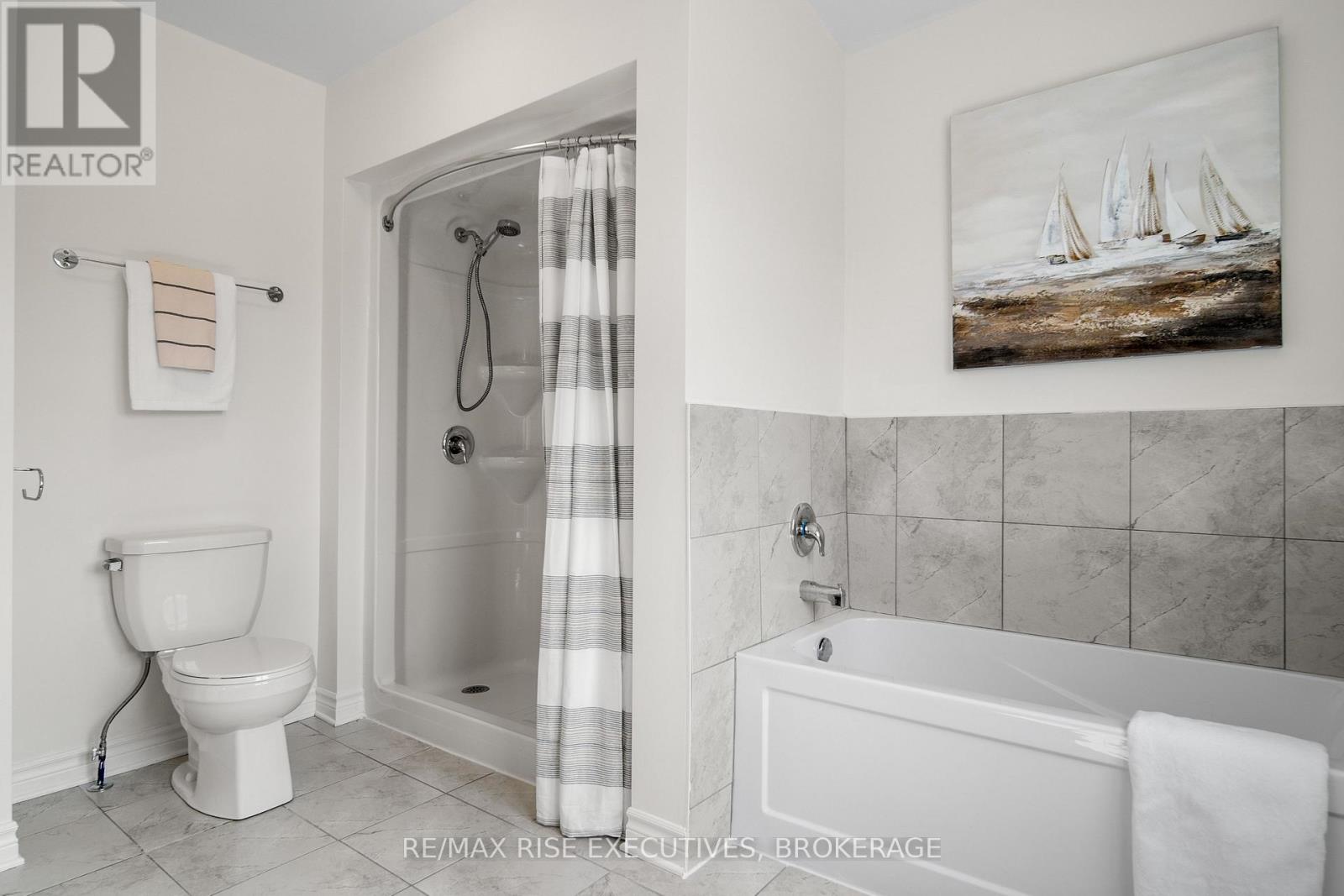 111 Brennan Crescent, Loyalist (Odessa), Ontario  K0H 2H0 - Photo 28 - X12211924