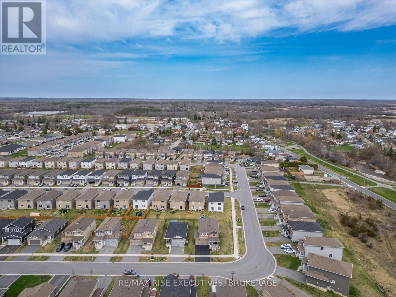111 Brennan Crescent, Loyalist (Odessa), Ontario  K0H 2H0 - Photo 45 - X12211924