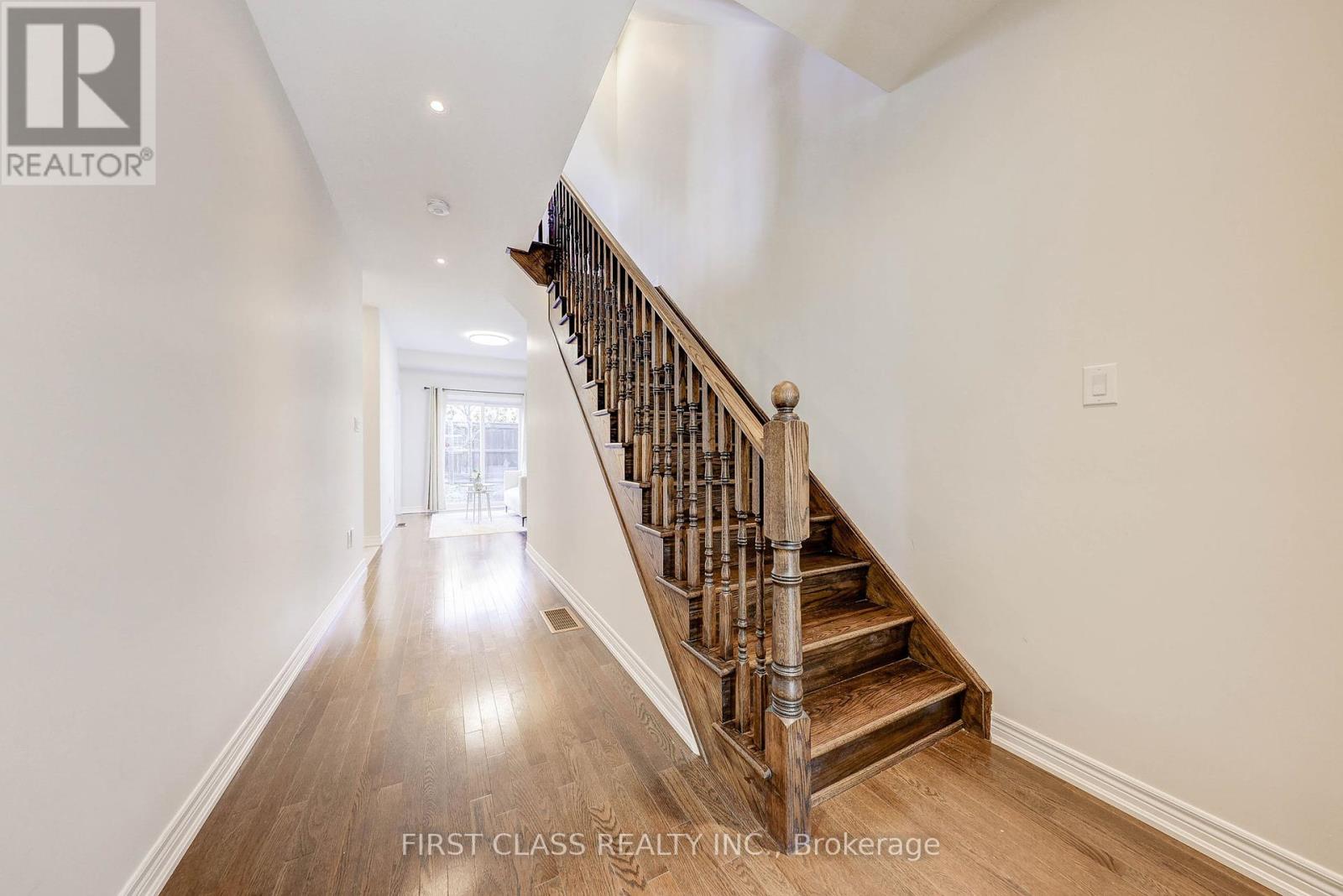 8 Deep River Lane, Richmond Hill, Ontario  L4C 5S4 - Photo 40 - N12166088
