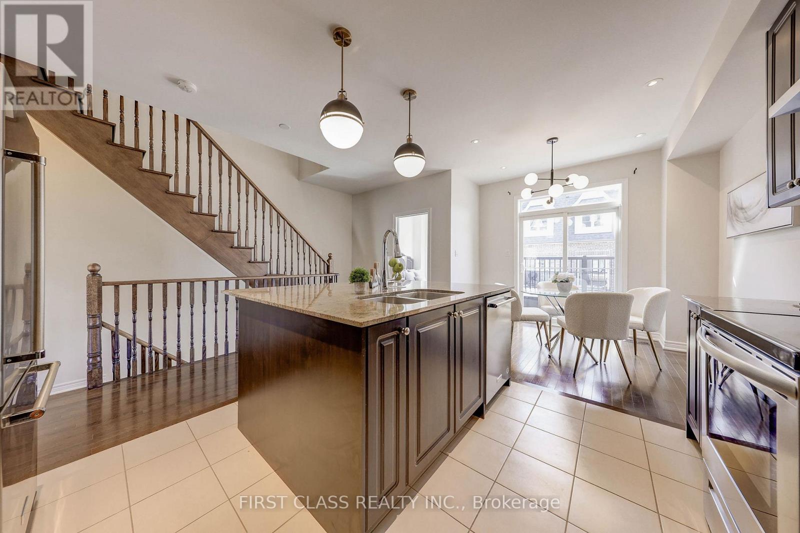 8 Deep River Lane, Richmond Hill, Ontario  L4C 5S4 - Photo 20 - N12166088