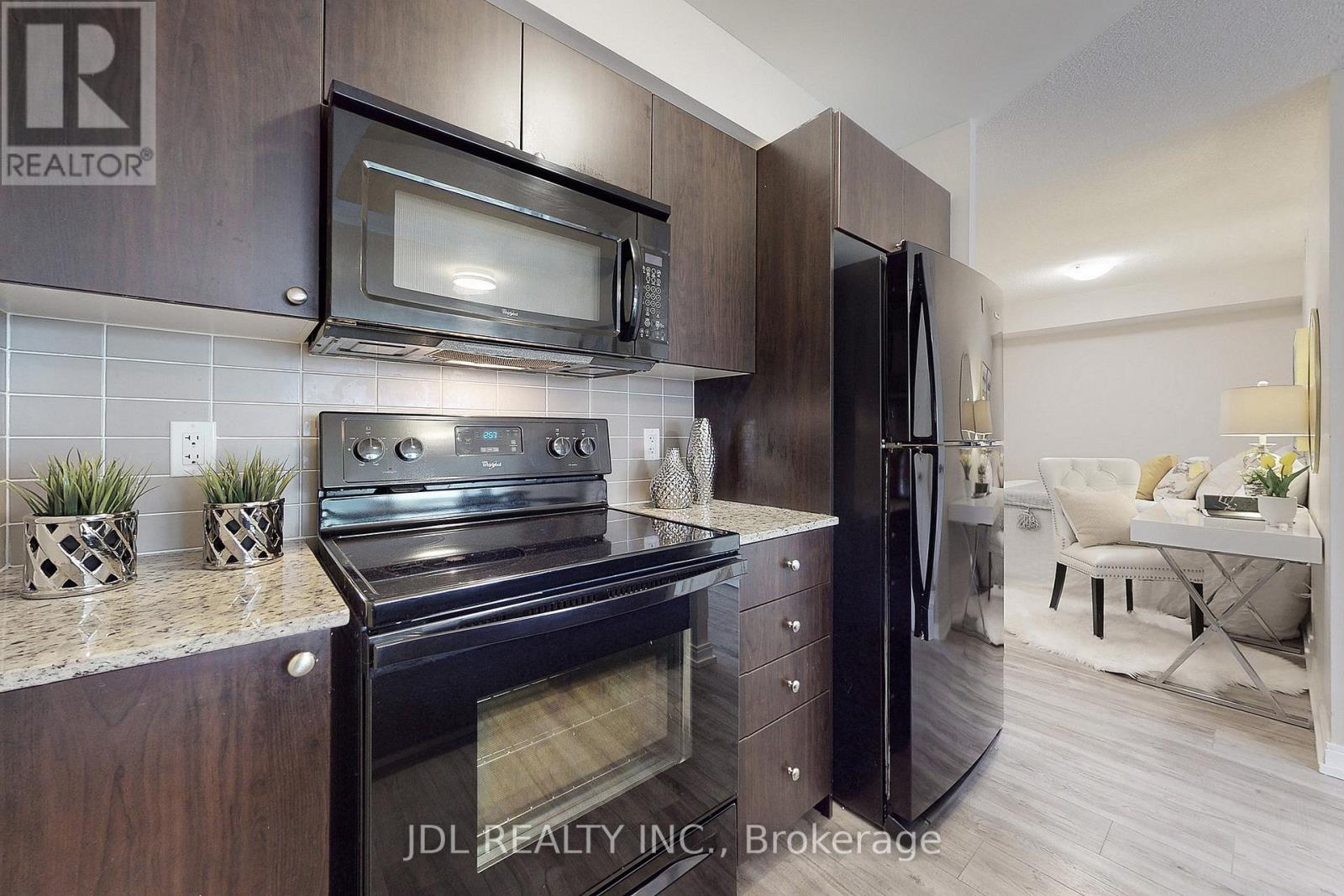 1016 - 181 Village Green Square, Toronto, Ontario  M1S 0K6 - Photo 9 - E12214565