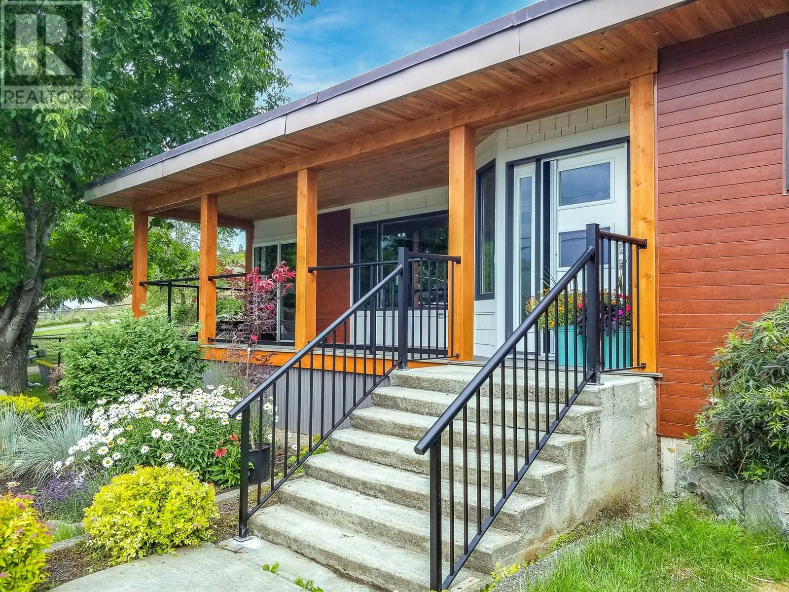 8804 Okanagan Landing Road, Vernon, British Columbia
