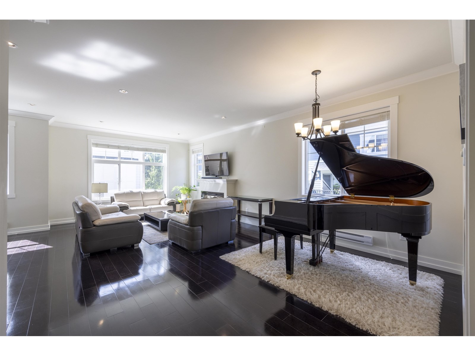 16 16458 23A AVENUE, surrey, British Columbia