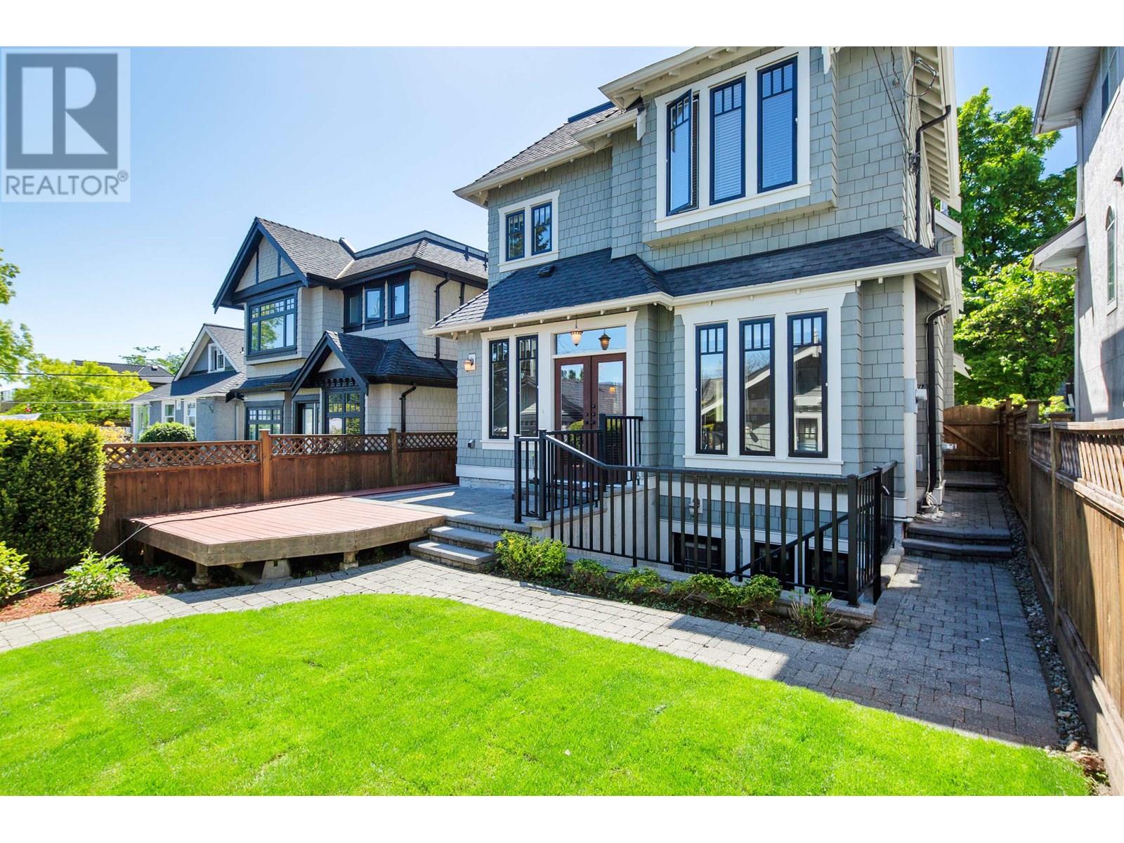 4509 W 8TH AVENUE, Vancouver, British Columbia