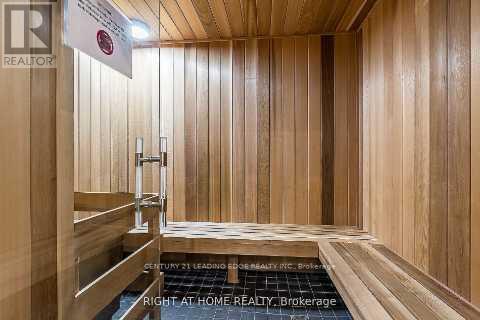 3206 - 3900 Confederation Parkway, Mississauga, Ontario  L5B 0M3 - Photo 12 - W12212811