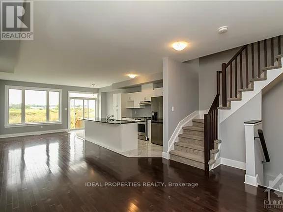 75 Antonakos Drive, Carleton Place, Ontario  K7C 0L1 - Photo 4 - X12214575