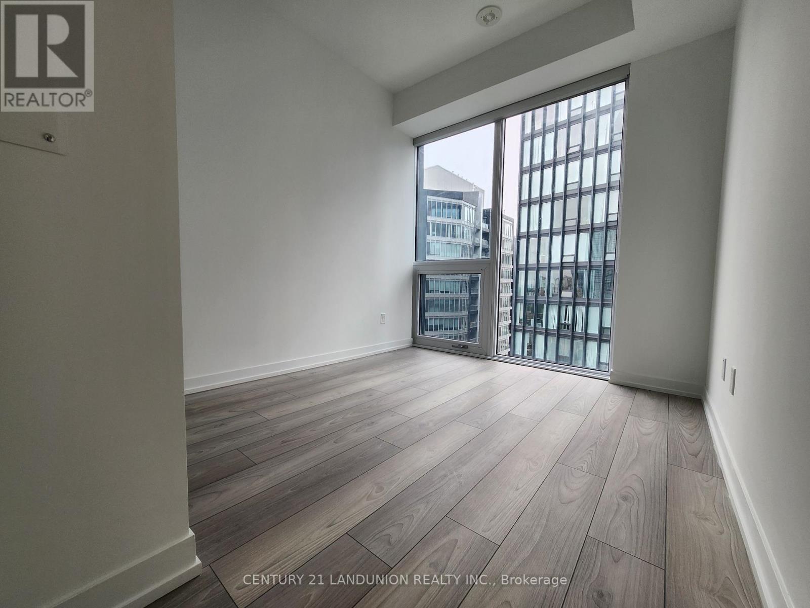 2505 - 82 Dalhousie Street, Toronto, Ontario  M5B 0C5 - Photo 3 - W12214564