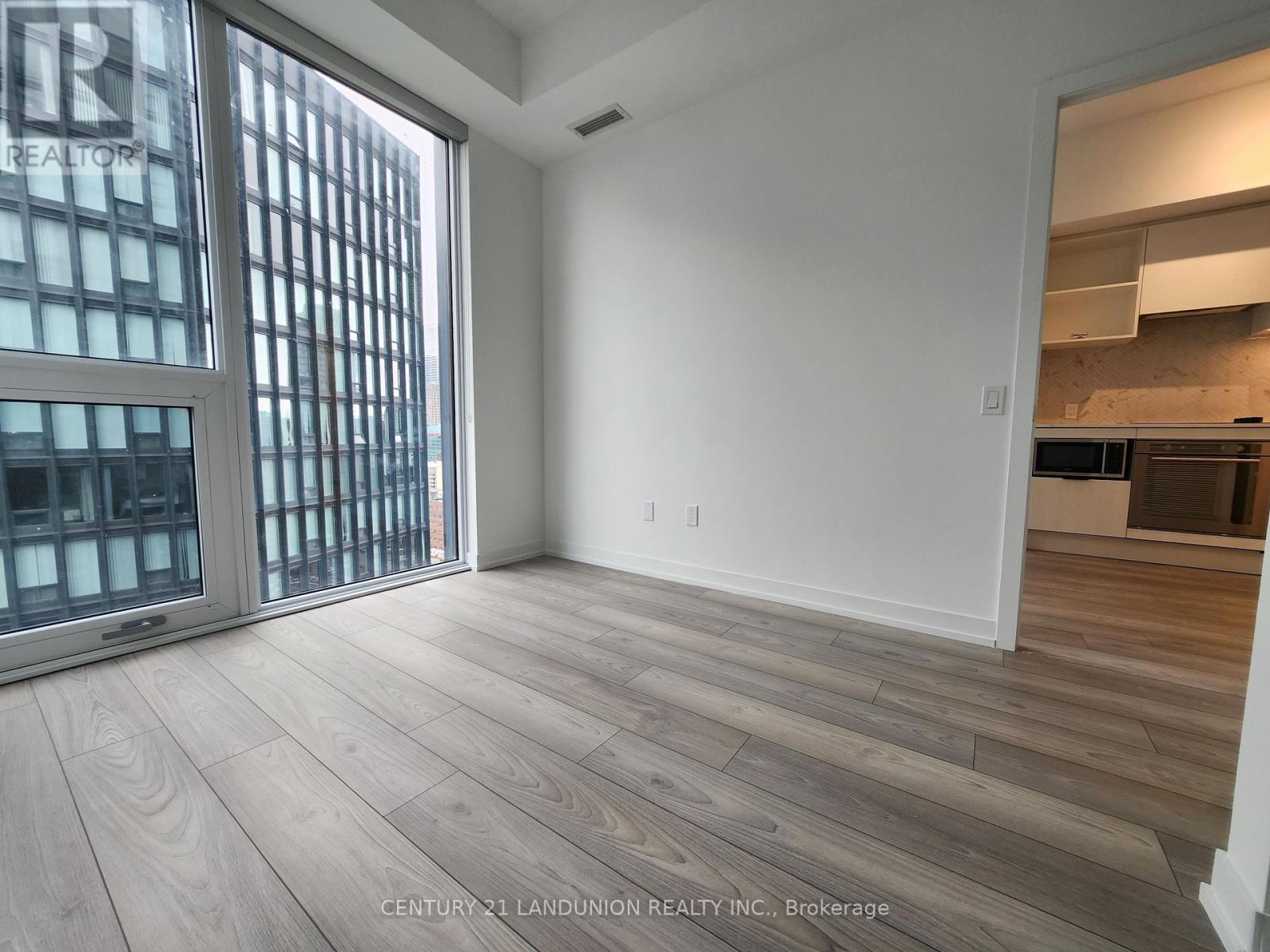 2505 - 82 Dalhousie Street, Toronto, Ontario  M5B 0C5 - Photo 6 - W12214564