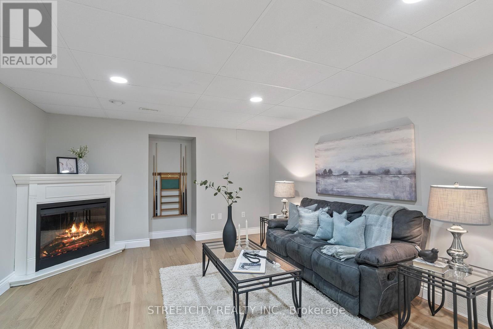 27 Wynfield Lane S, Middlesex Centre, Ontario  N6H 5L2 - Photo 31 - X12147265