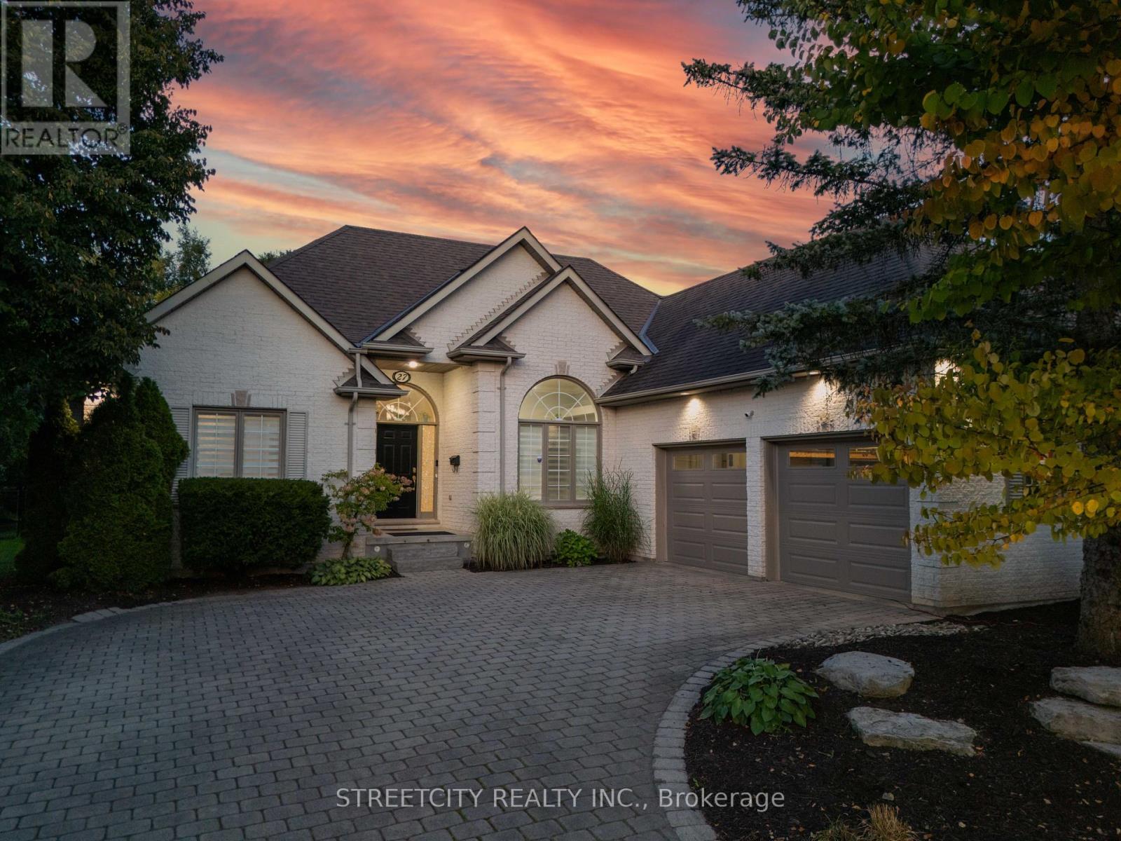 27 Wynfield Lane S, Middlesex Centre, Ontario  N6H 5L2 - Photo 5 - X12147265