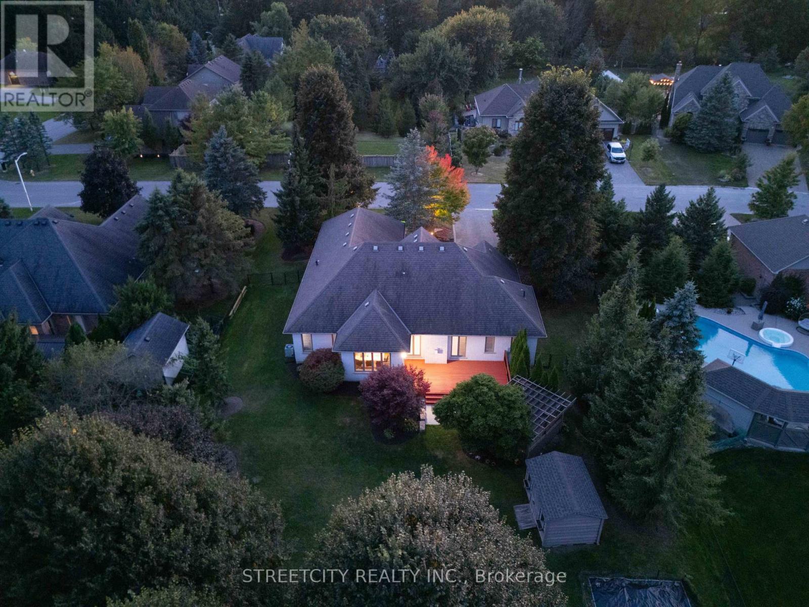 27 Wynfield Lane S, Middlesex Centre, Ontario  N6H 5L2 - Photo 6 - X12147265