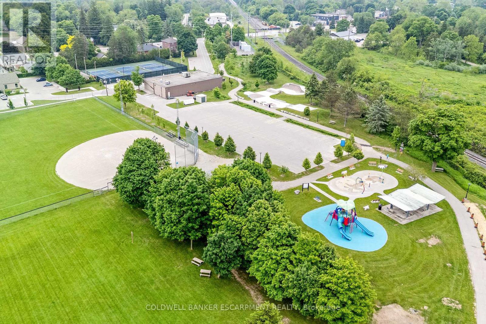 107 Taylor Avenue, Guelph/eramosa (Rockwood), Ontario  N0B 2K0 - Photo 49 - X12214570