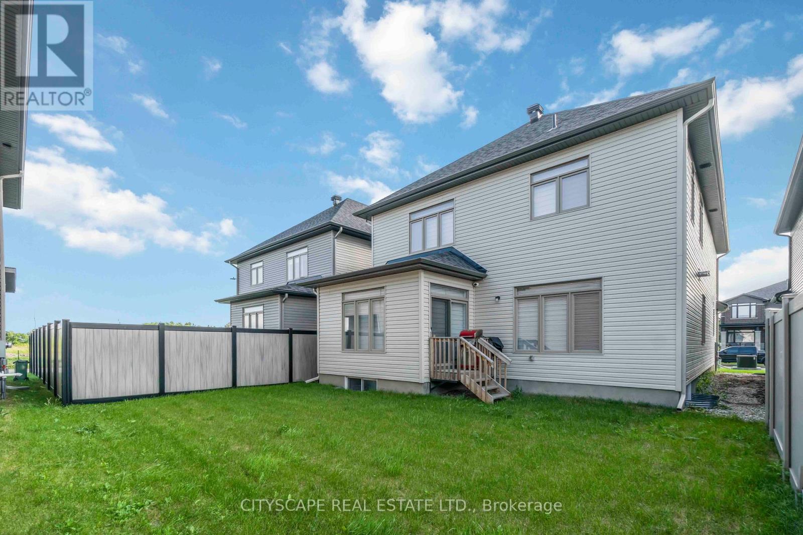 617 Kenabeek Terrace, Ottawa, Ontario  K4M 0B3 - Photo 34 - X12214571