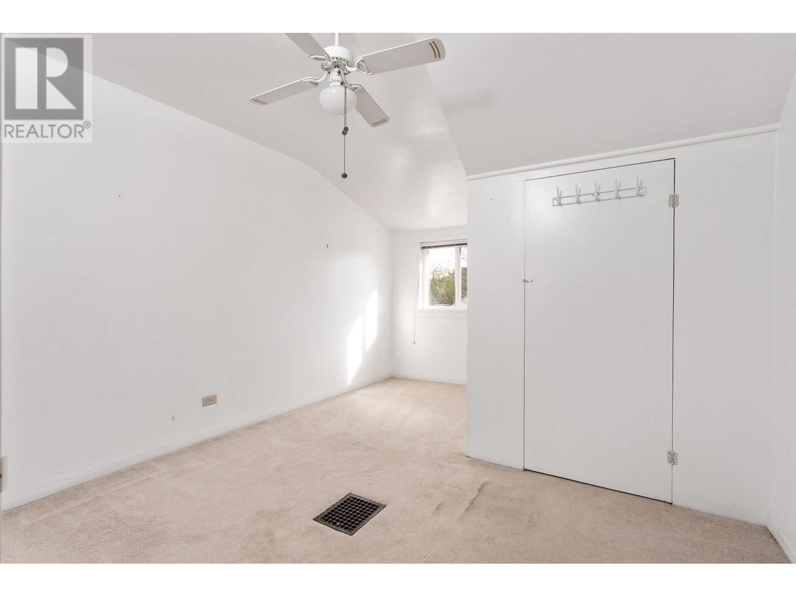 2206 Trutch Street, Vancouver, British Columbia  V6K 4G9 - Photo 30 - R2985577