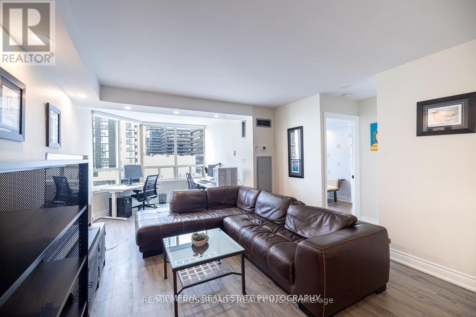 709 - 30 Greenfield Avenue, Toronto, Ontario  M2N 6N3 - Photo 11 - C12214581
