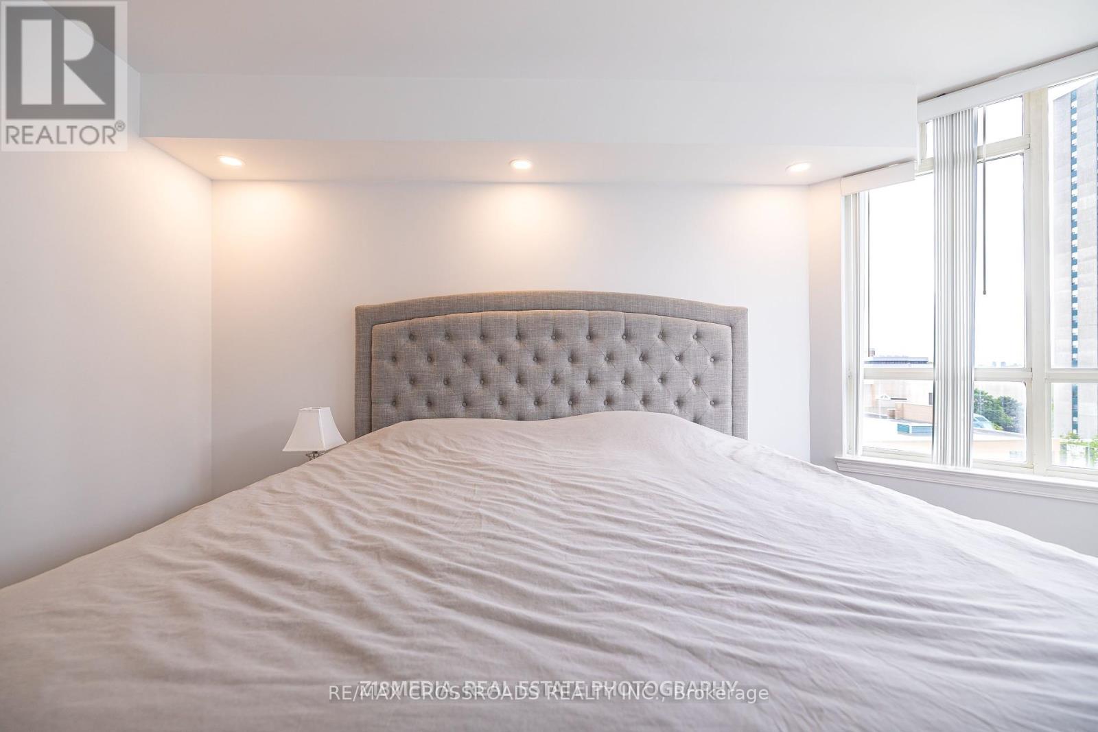 709 - 30 Greenfield Avenue, Toronto, Ontario  M2N 6N3 - Photo 15 - C12214581