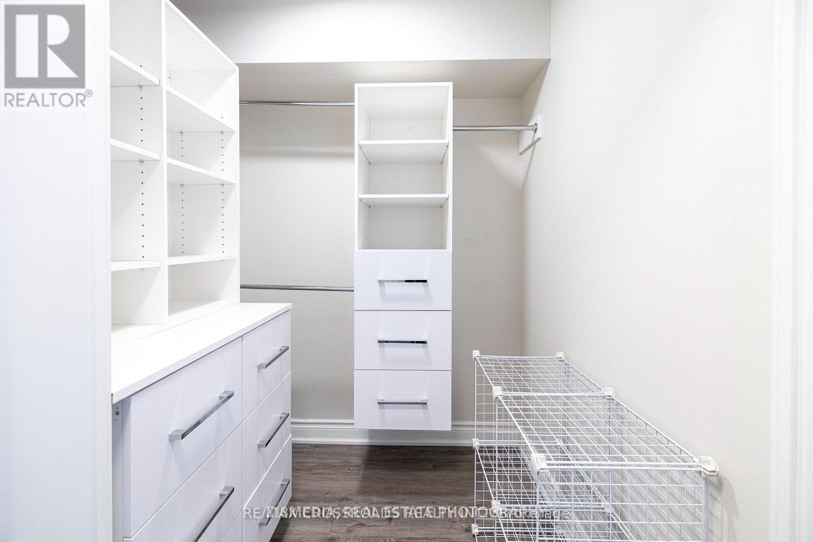 709 - 30 Greenfield Avenue, Toronto, Ontario  M2N 6N3 - Photo 18 - C12214581