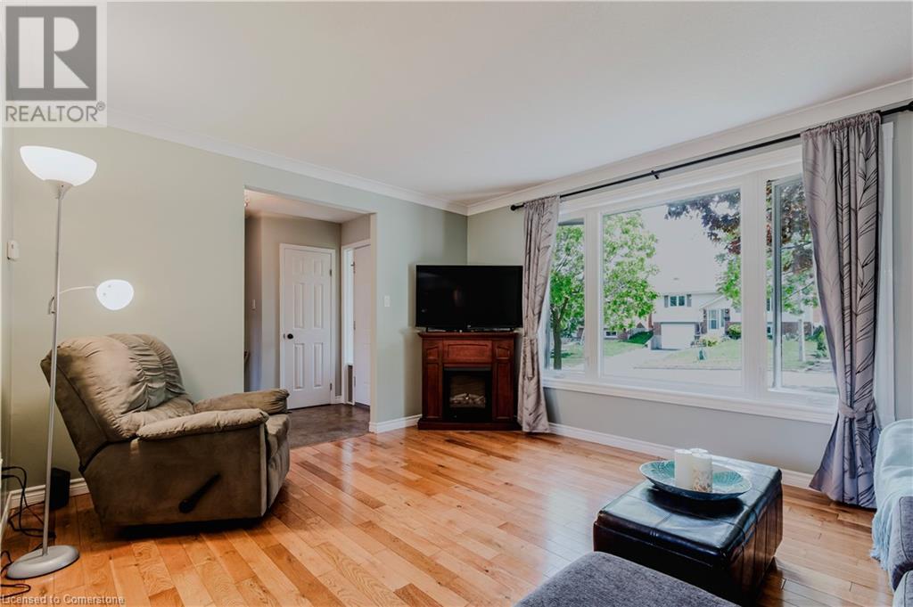 130 Blackwell Drive, Kitchener, Ontario  N2N 2P9 - Photo 5 - 40730895