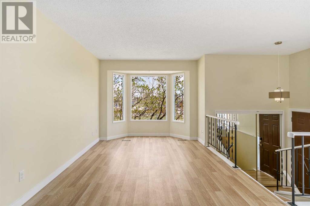 Property at 5627 Templehill Road NE image 4