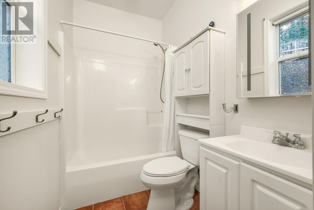 8804 Okanagan Landing Road, Vernon, British Columbia  V1H 1J9 - Photo 44 - 10350608