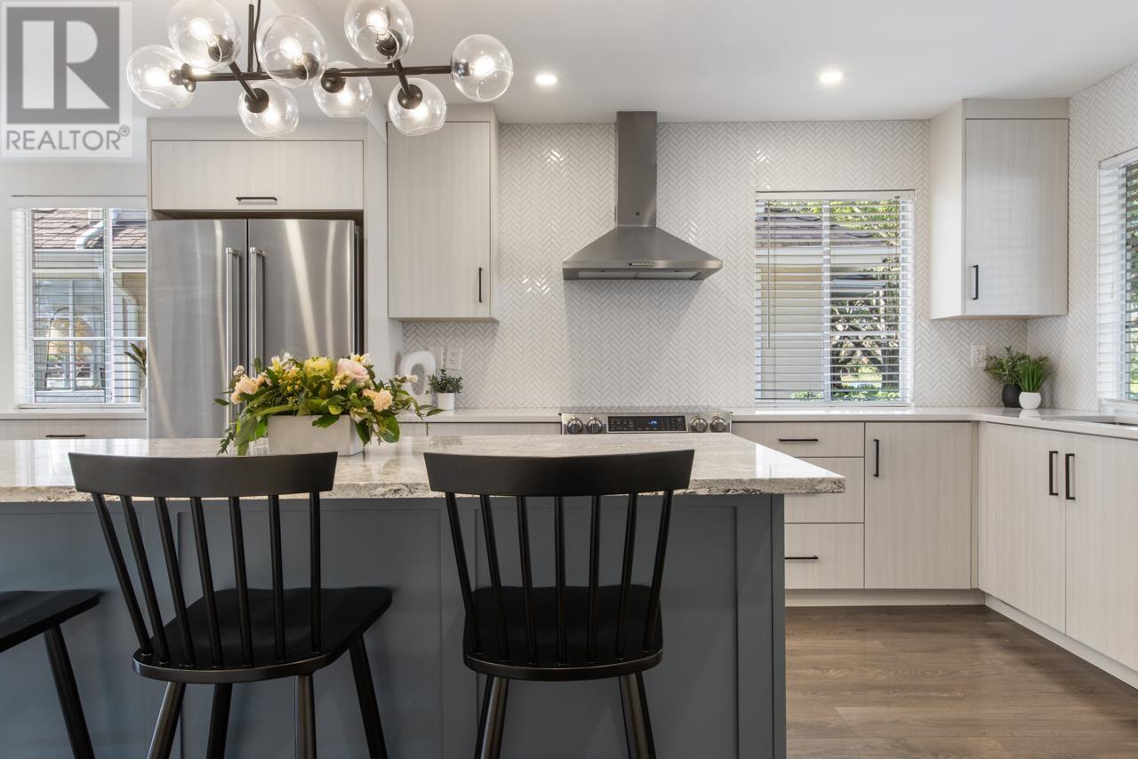 5 249 E 4th Street, North Vancouver, British Columbia  V7L 1J1 - Photo 4 - R3008425
