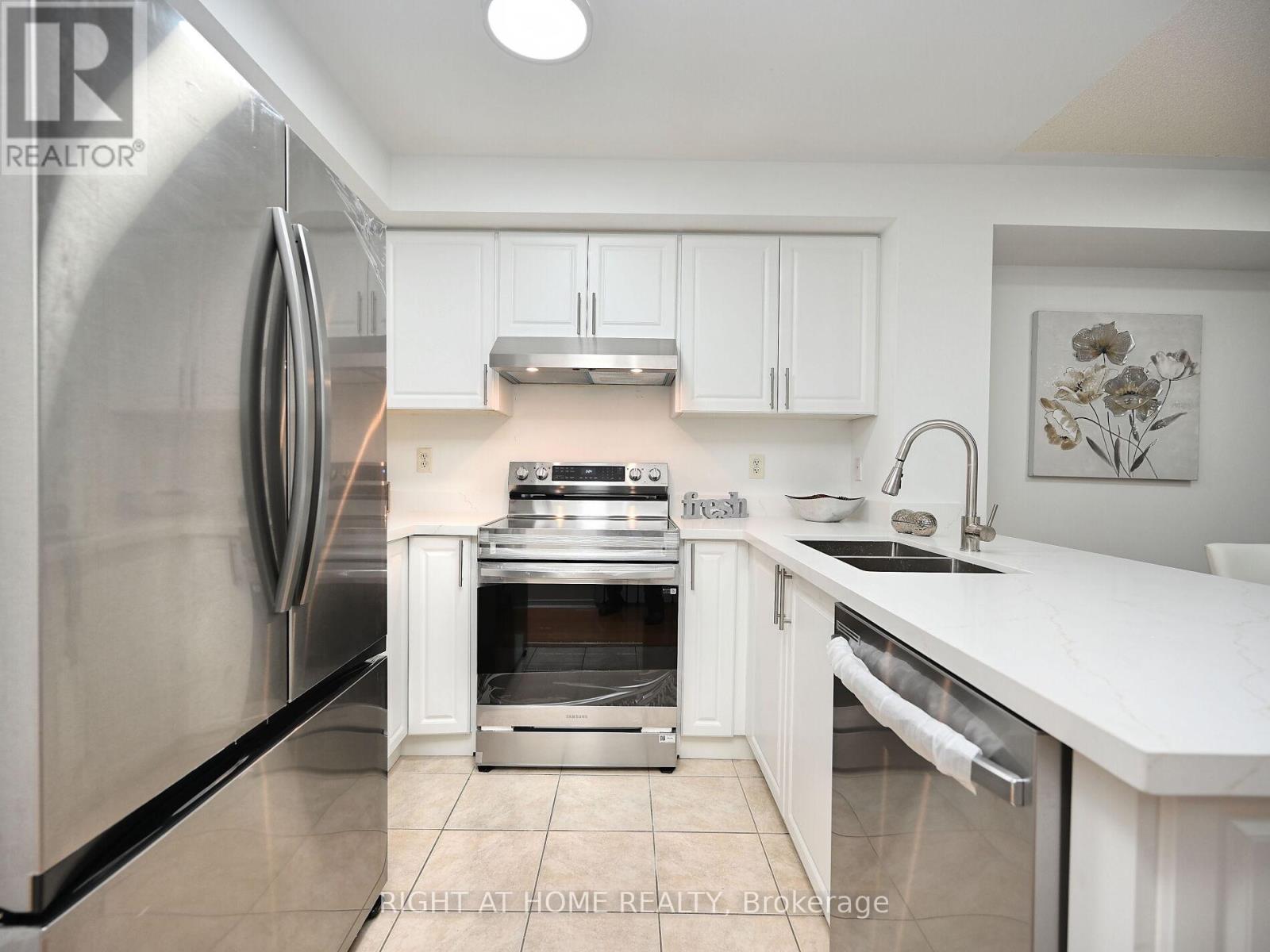 25 - 3250 Bentley Drive, Mississauga (Churchill Meadows), Ontario  L5M 0P7 - Photo 21 - W12214578
