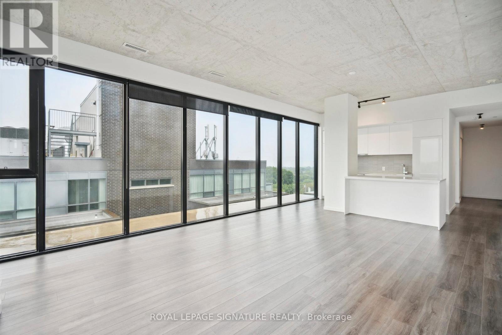 808 - 7 Smith Crescent, Toronto, Ontario  M8Z 0G3 - Photo 14 - W12214585